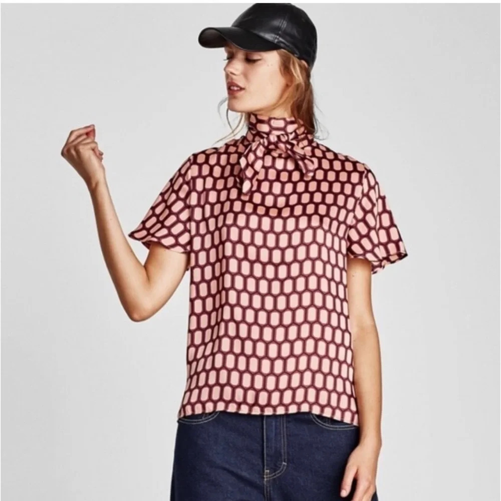 Zara Woman Mod Honeycomb Front Neck Tie Blouse Size S
